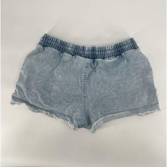 No Boundaries Rough Hem Elastic Waist Jean Shorts Size 11/13 Women’s - Picture 3 of 4